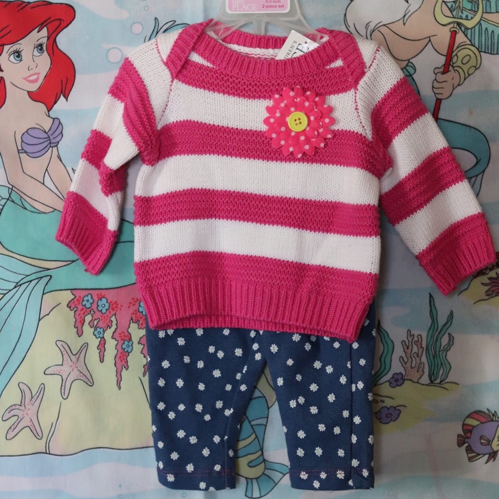 Children’s Place baby girl daisy outfit. 0-3m